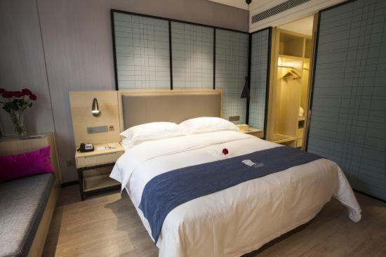 Echarm Hotel Ji'Nan Railway Station Jinan Esterno foto