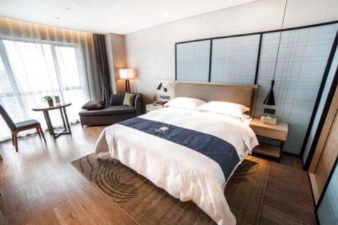 Echarm Hotel Ji'Nan Railway Station Jinan Esterno foto